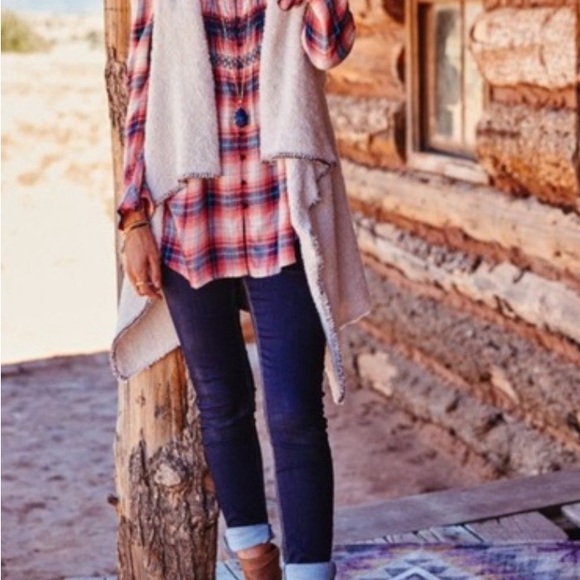 Altar’d State Caitlyn Jeans - Picture 9 of 9